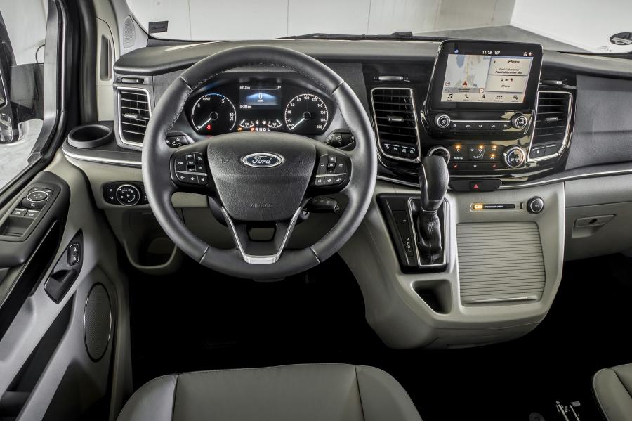Торпедо Ford Tourneo Custom PHEV 2019 года  (WW) (фото 18 из 39)